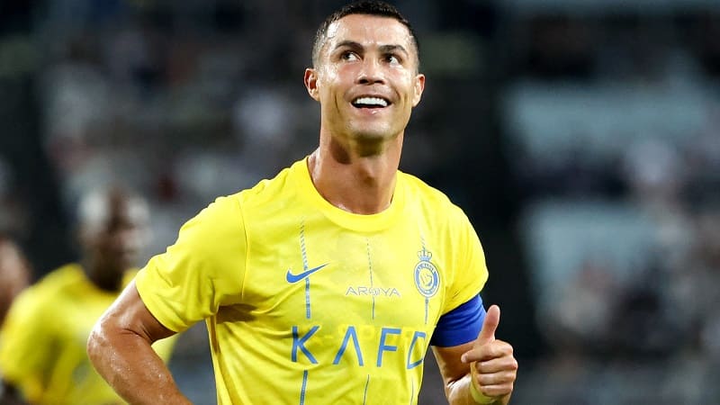 Chân sút vàng Ronaldo được game thủ FO4 lựa chọn nhiều